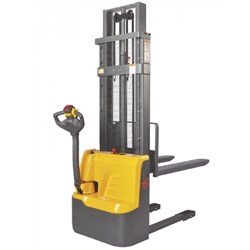 Штабелер самоходный 1,5 т 3,5 м XILIN CDD15R-E Li-ion (сопровождаемый)